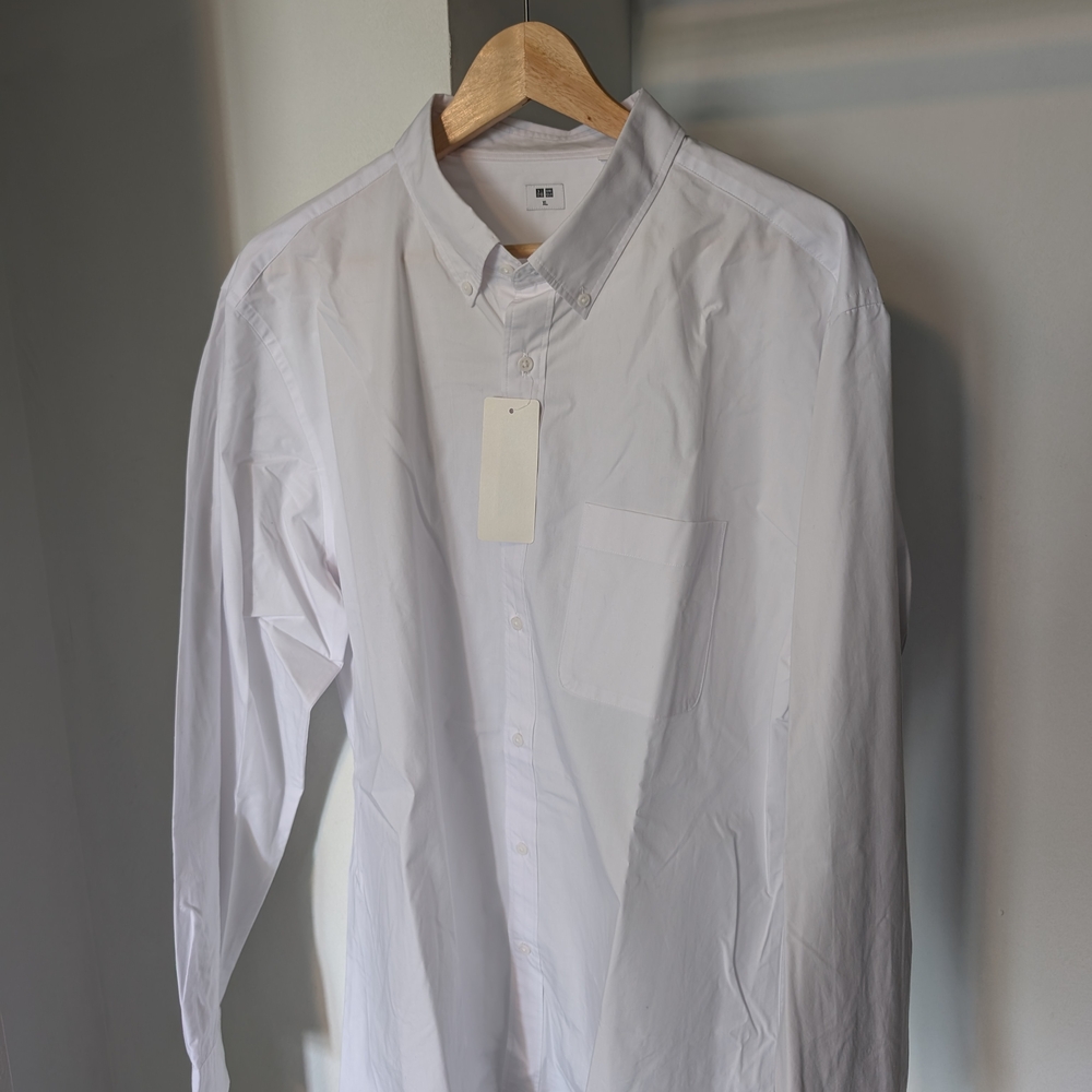 NWT Uniqlo Classic White Men's Shirt - 100% Cotton - XL